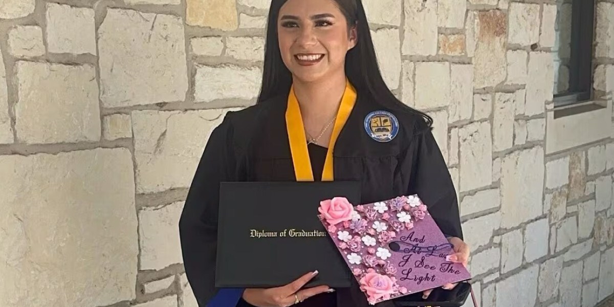 Trump Menyesal Deportasi Mahasiswi yang Pulang Mengejutkan Keluarga, Namun Tetap Lanjutkan Deportasi