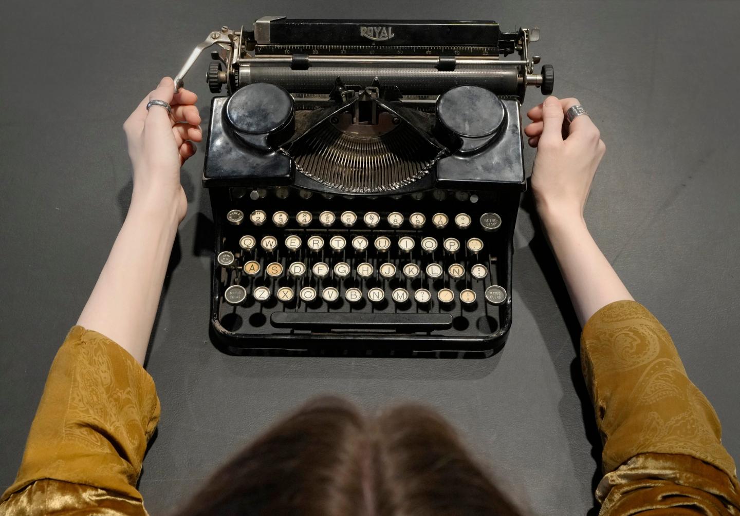 typewriter