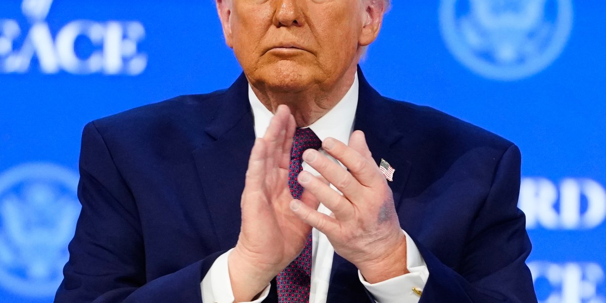 Setelah 78 Tahun Jadi Anggota Pendiri, AS Tarik Diri Penuh dari WHO—dan Masih Memiliki Utang Lebih dari 0 Juta kepada Badan PBB Ini