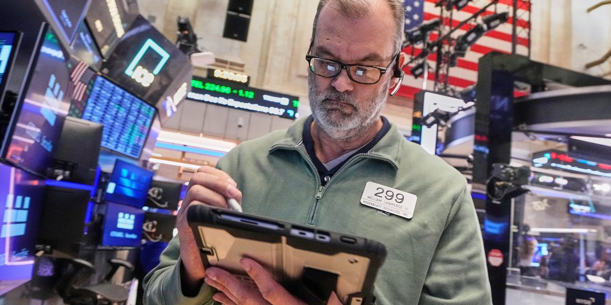 Indeks S&P 500 Pulih dari Penurunan Greenland, Emas dan Perak Melesat Lebih Tinggi