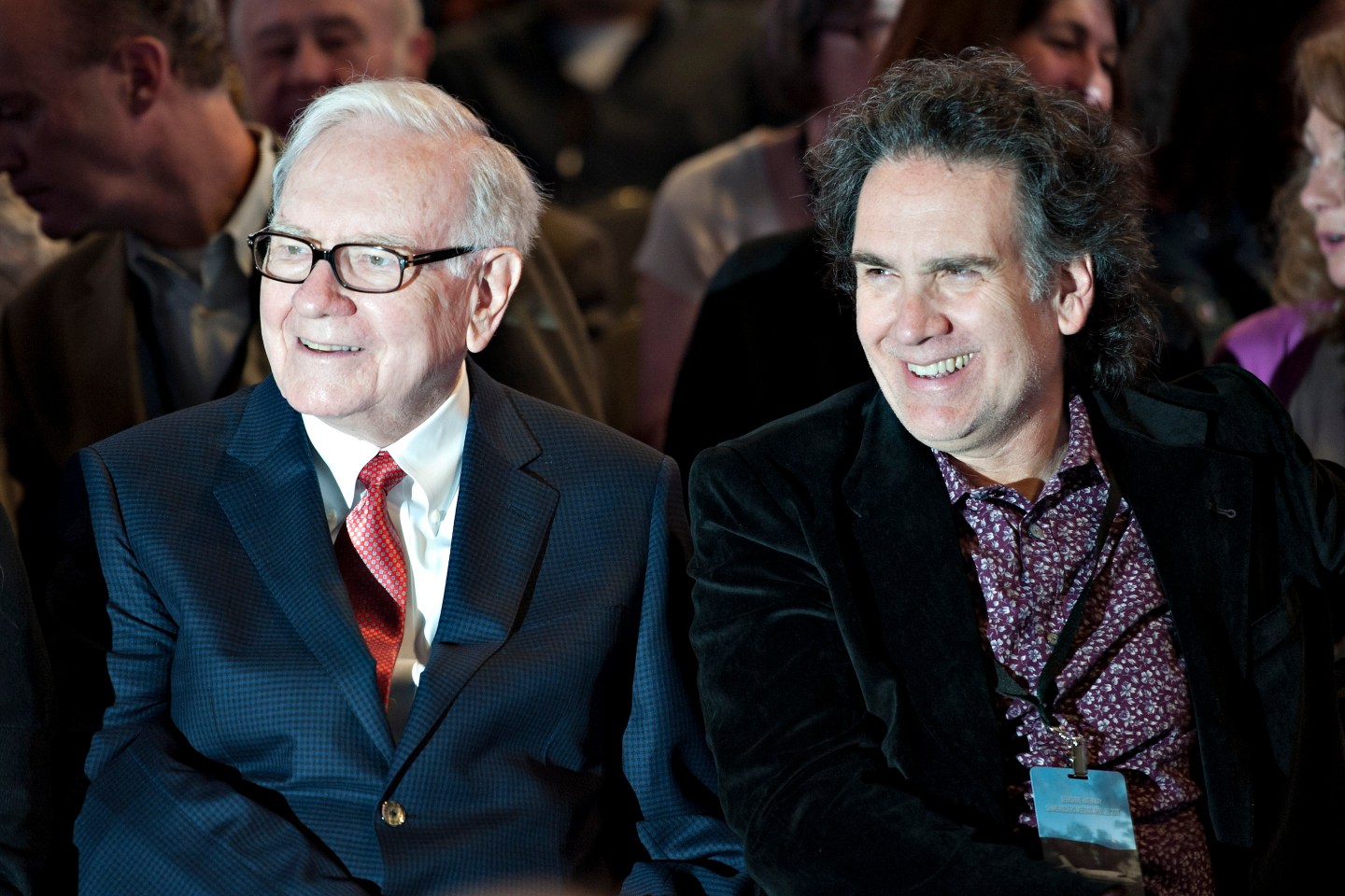 Warren Buffett, chairman of Berkshire Hathaway Inc., tours the exibition area of the Berkshire Hathaway shareholders meeting at the Qwest Center in Omaha, Nebraska, U.S., on Saturday, April 30, 2011. Photographer: Daniel Acker/Bloomberg