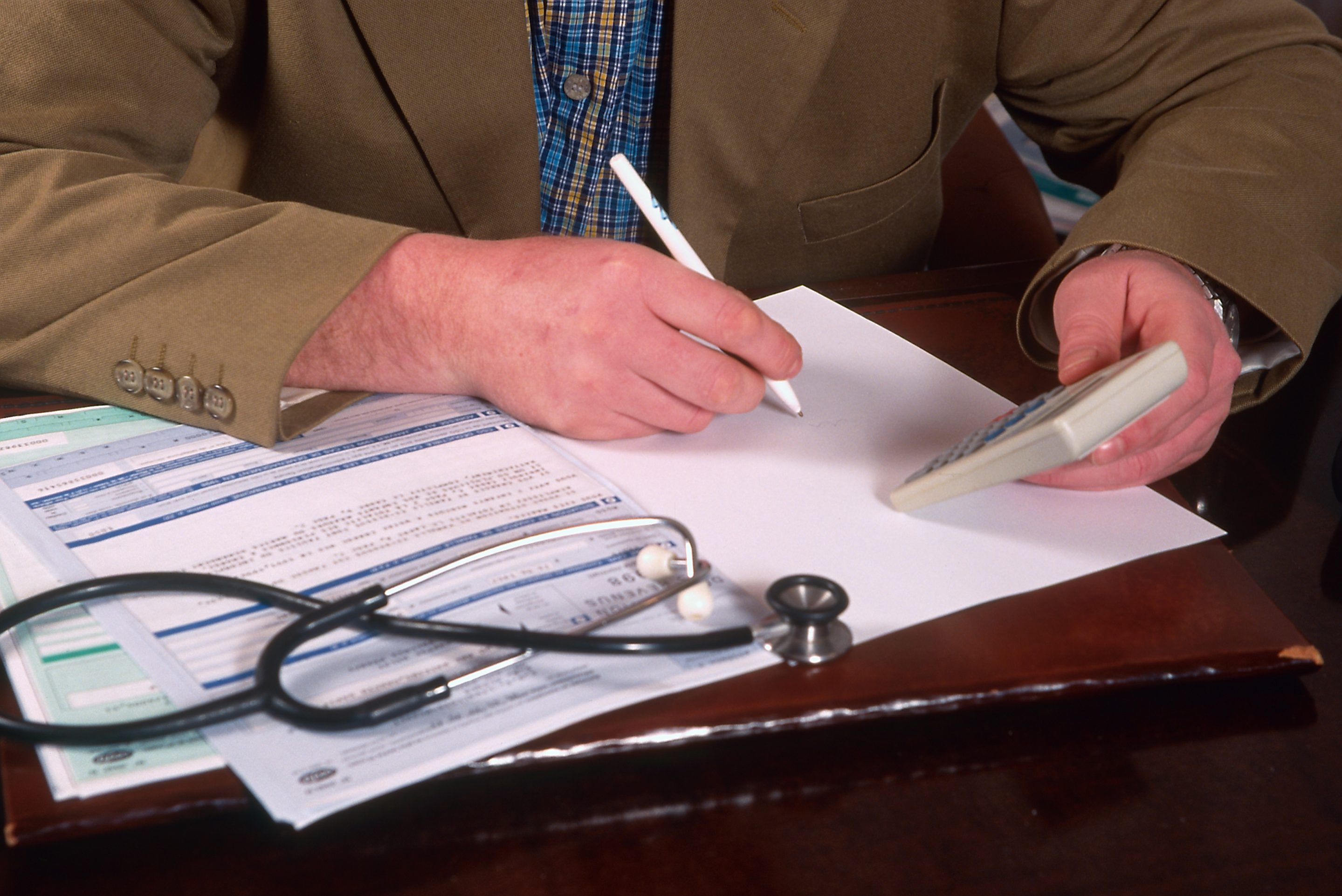 fortune.com - Tomas J. Philipson - Former White House advisor on the real reason your health care costs are going up: Medicare's doctor pay gap