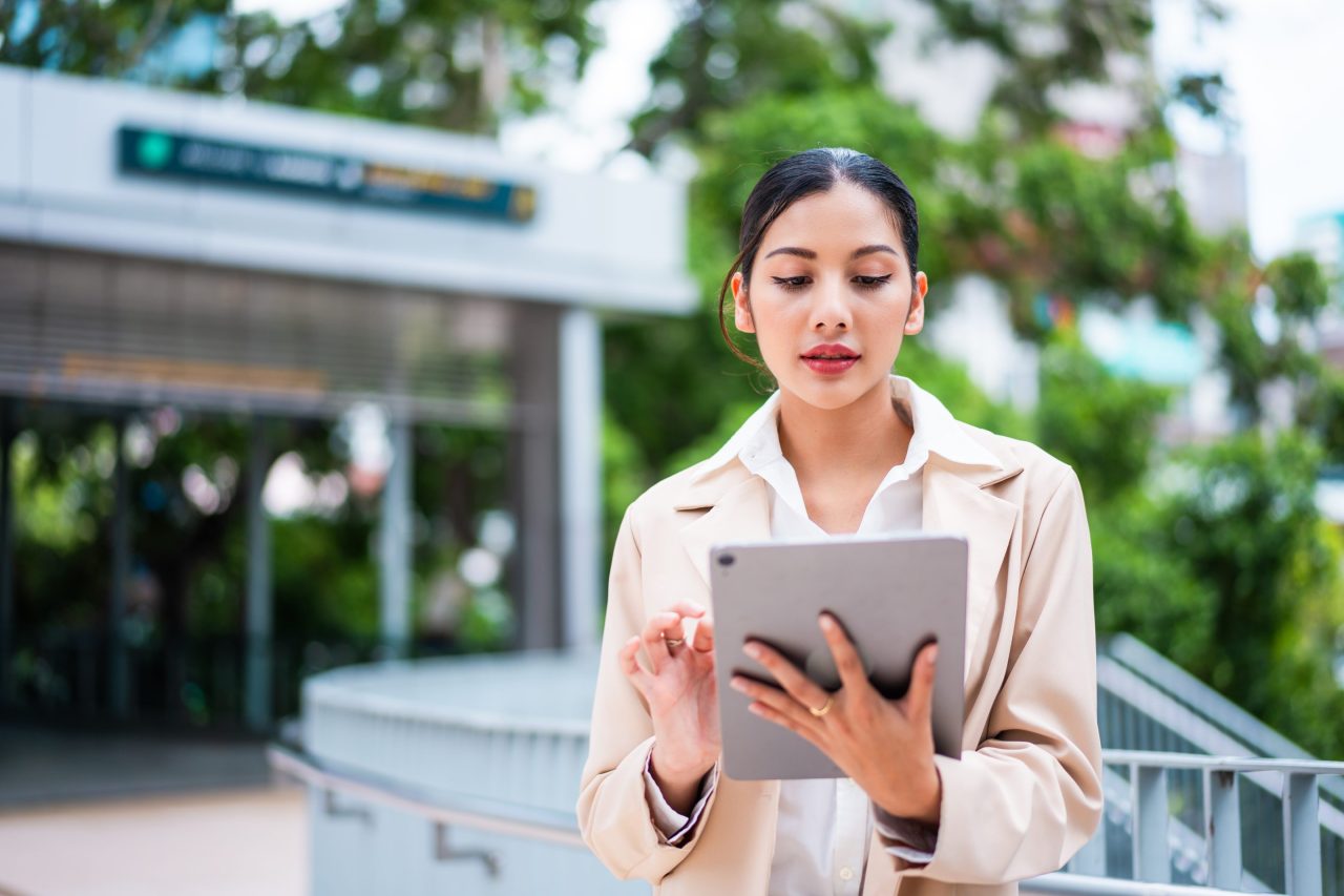 The Fortune Behind The Hammer  : Financial Reports Net Worth 2026