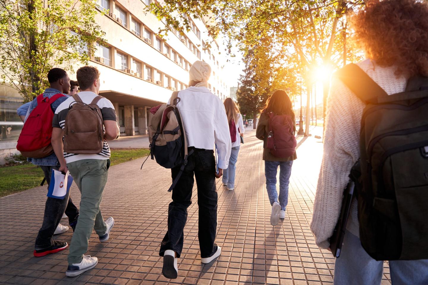 Community colleges, associate’s degrees and certificates: Young Americans are interested in everything but a bachelor’s