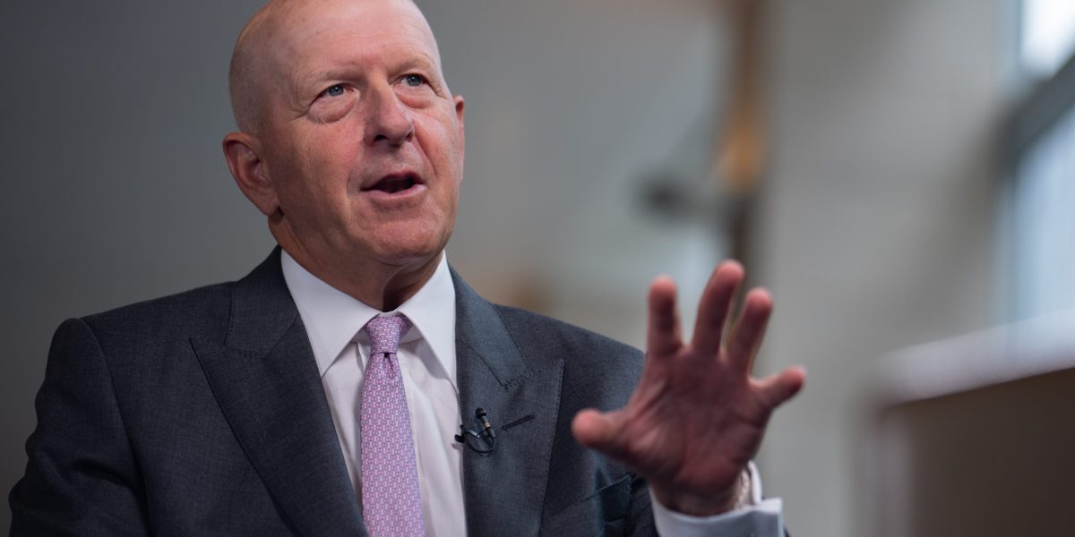 CEO Goldman Sachs Bantah Ancaman AI Gantikan Pekerjaan Manusia