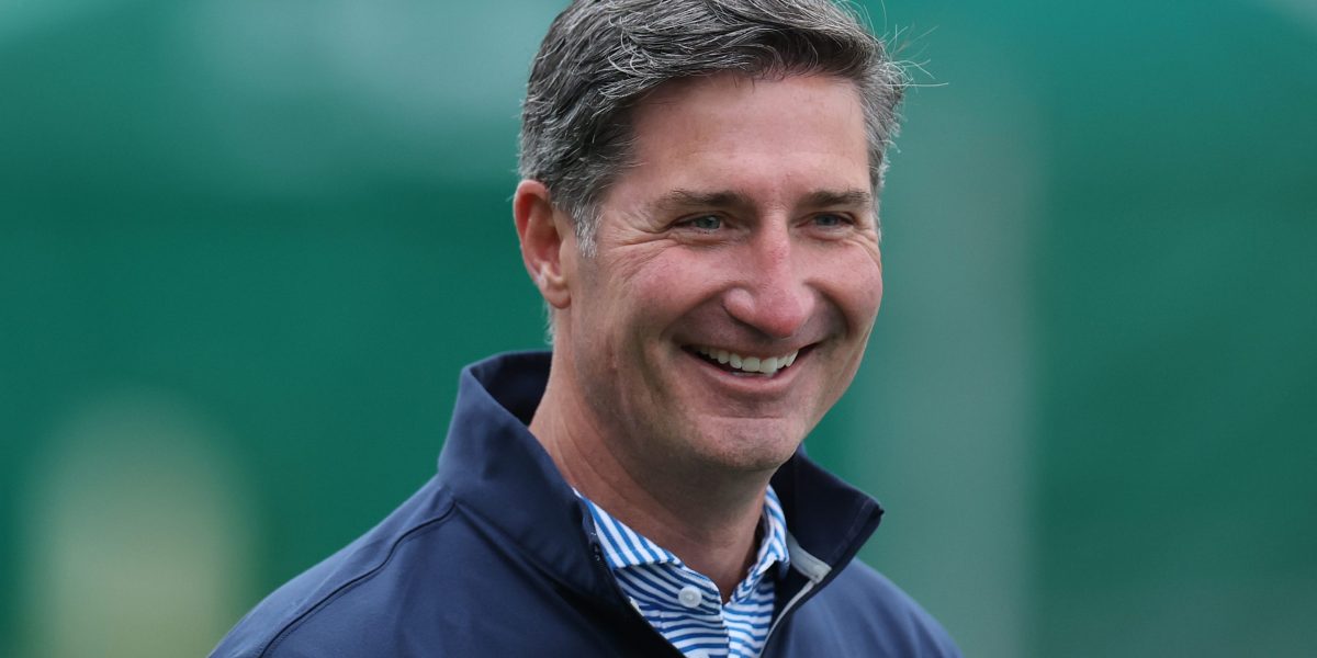 Rencana Perubahan Starbucks: CEO Brian Niccol Fokuskan Pengukuran Toko pada Lima Metrik Utama