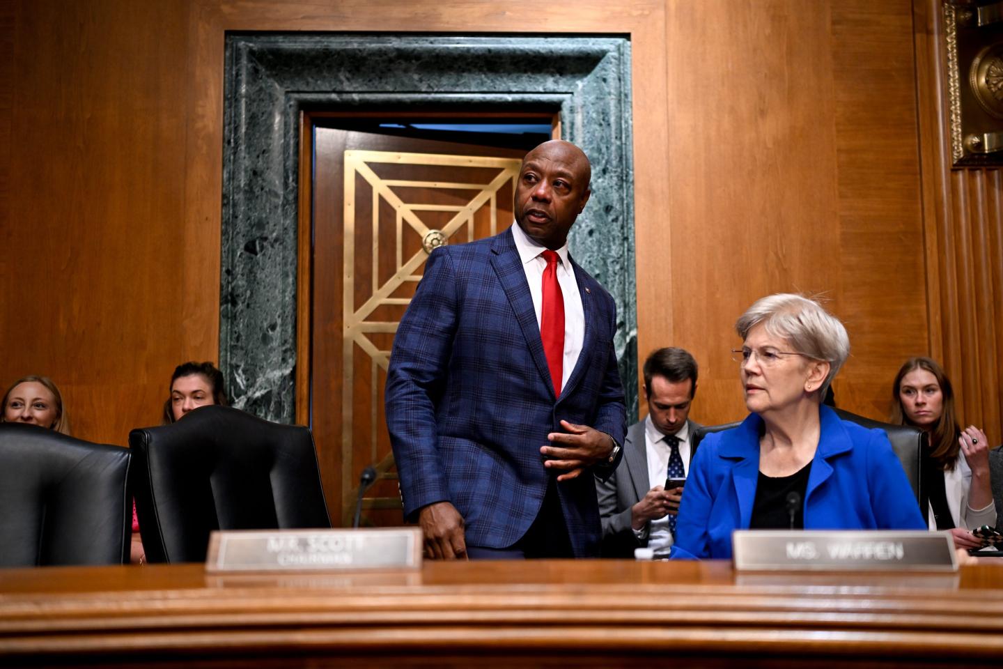 Landmark crypto bill on knife’s edge as Coinbase CEO pulls support ahead of key Senate vote