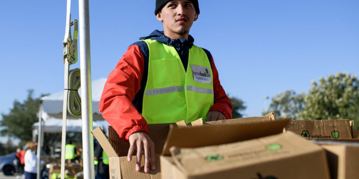 Ahli ekonomi peringatkan pedoman gizi terbaru MAHA timbulkan masalah keterjangkauan.