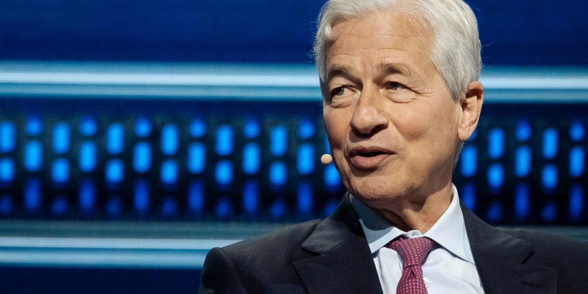 How JPMorgan CEO Jamie Dimon notched $770 million in gains for his work in 2025