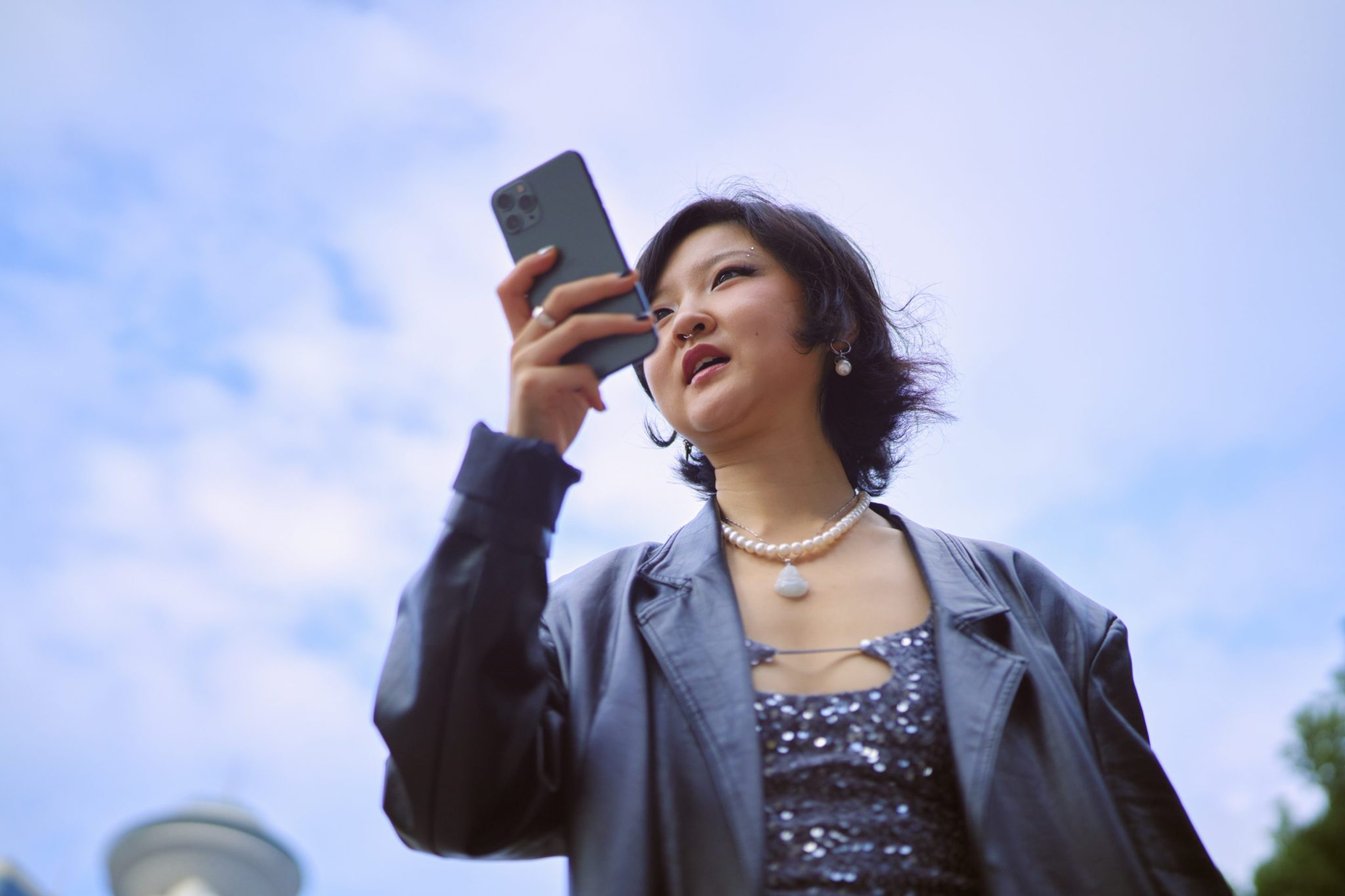 If your phone is on SOS (and you can see this), yes, Verizon is having a major outage across the U.S.