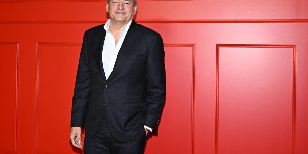 On Netflix’s earnings call, co-CEOs can’t quell fears about the Warner Bros. bid