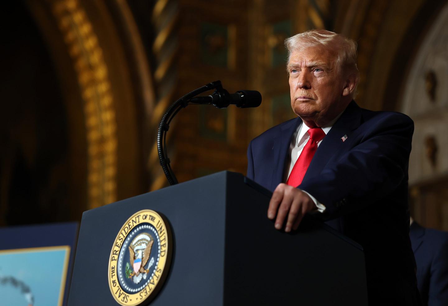 Trump warns he’ll be impeached if Republicans lose midterms