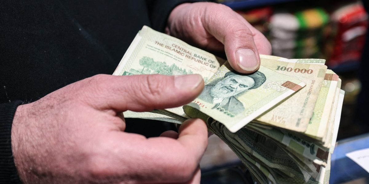 Oil prices rise as bloody crackdown on Iran protests suggests Tehran fears a &lsquo;dire security threat to the regime&rsquo; with loyalty of forces in doubt