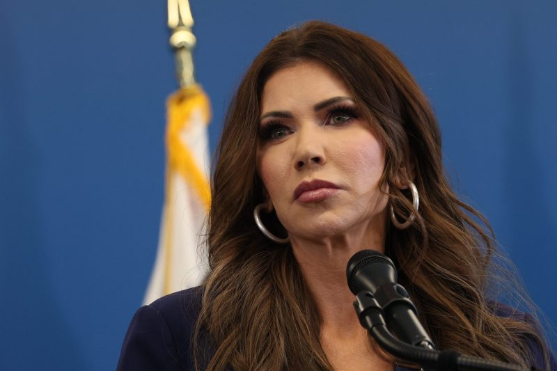 Hundreds more federal agents heading to Minnesota, Noem says