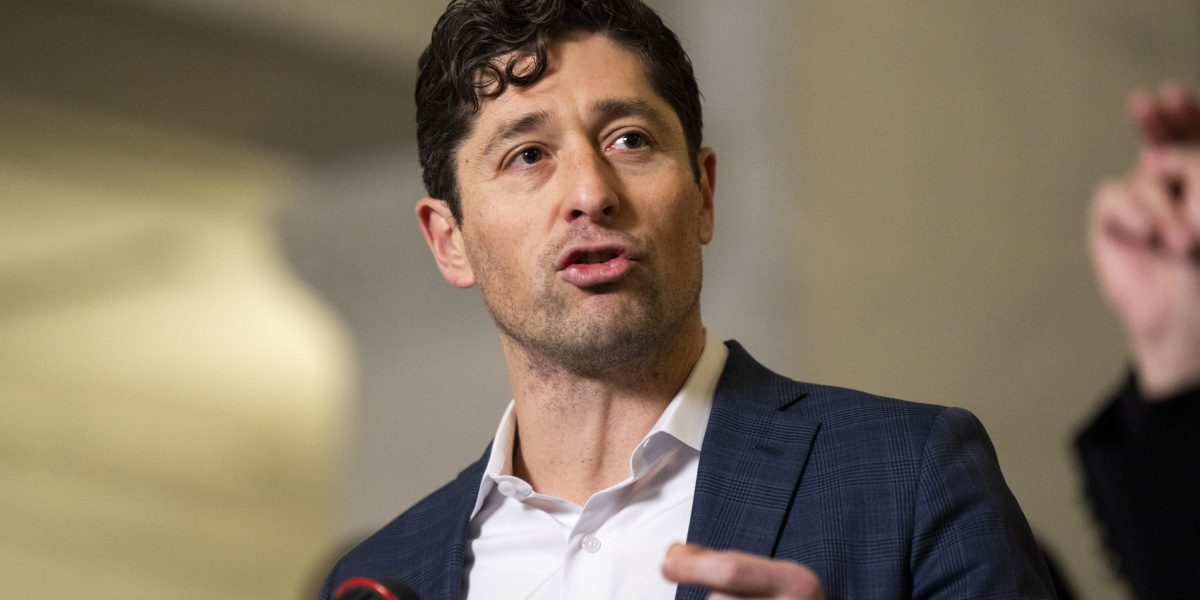 Minneapolis mayor defiant over prospect of troopers in the street: ‘It is not fair, it’s not just, and it’s completely unconstitutional’