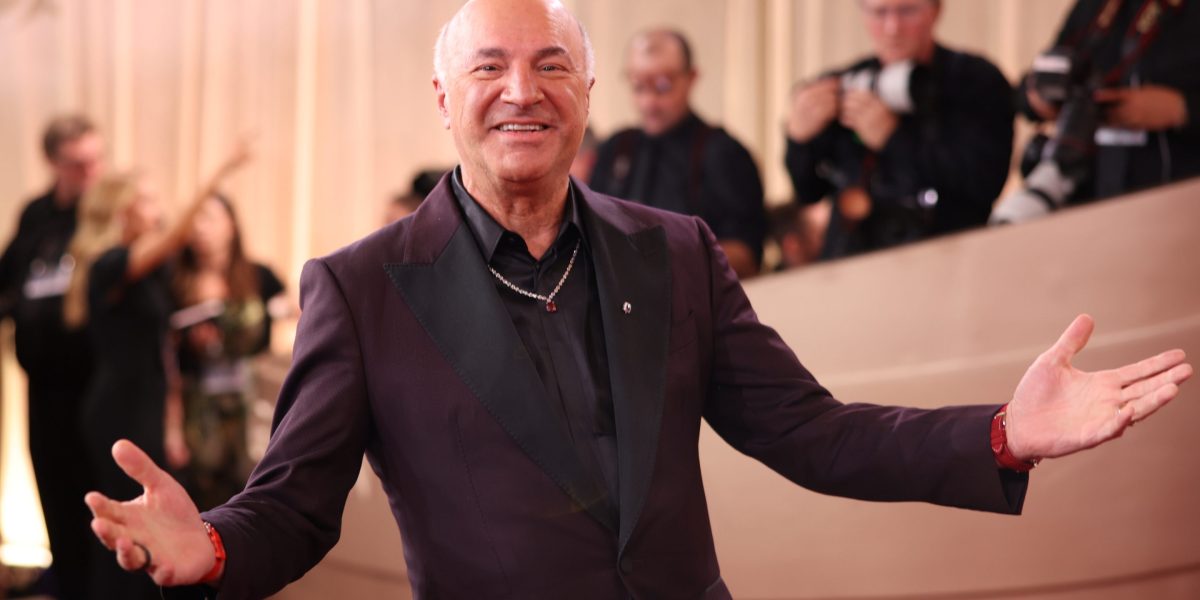 Ikon Tombol Panah Bawah