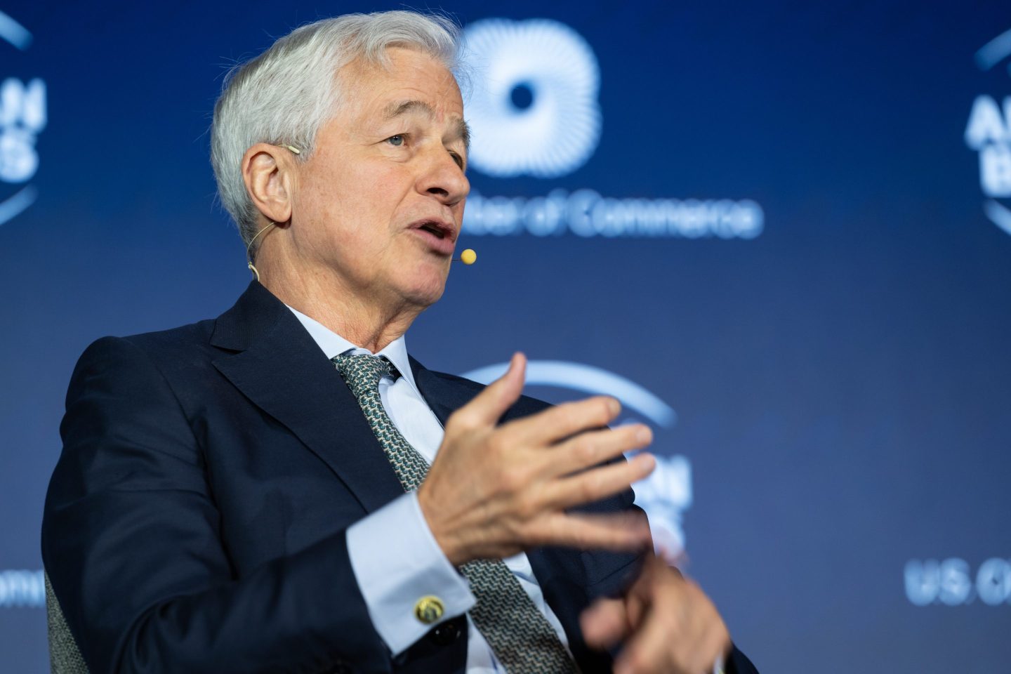 Jamie Dimon speaking at The US of Chamber of Commerce.