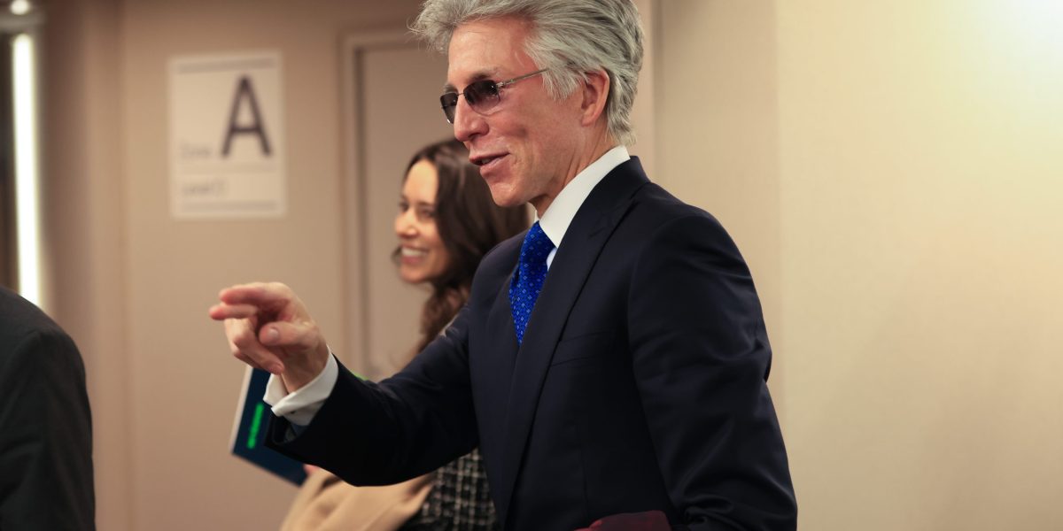 Pendapatan ServiceNow Lampaui Ekspektasi di Bawah Upaya CEO Bill McDermott Merebut Hati Investor