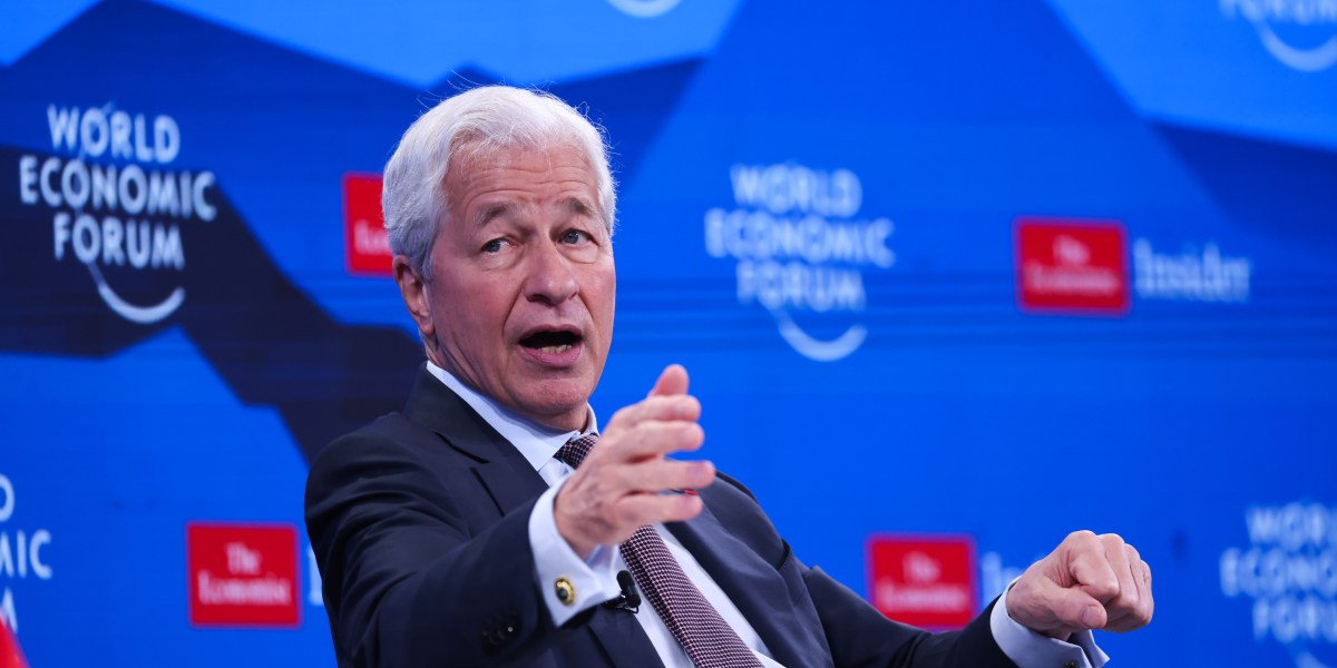 Jamie Dimon&nbsp;says government should have power to intervene in AI-driven mass layoffs
