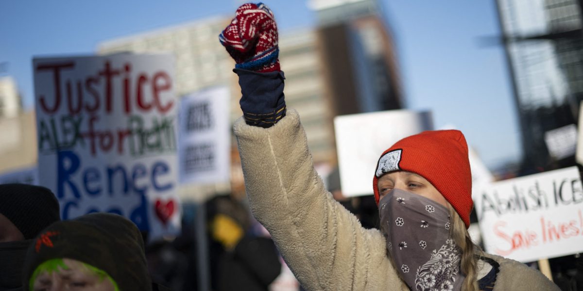 Ikon Tombol Panah Bawah