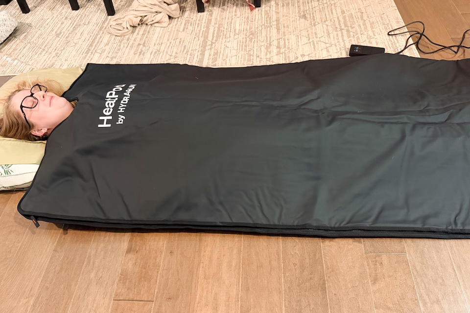 Hydragun sauna blanket as best sauna blanket