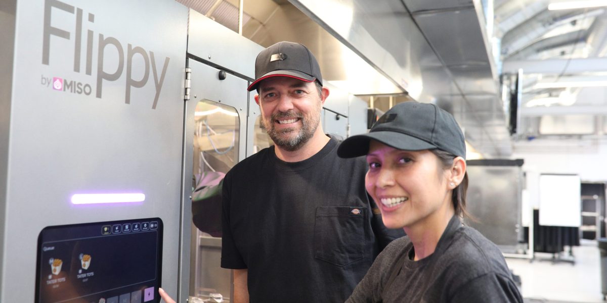 Misi Robotika Akuisisi Zignyl dalam Perlombaan Otomatisasi Restoran Senilai  Miliar