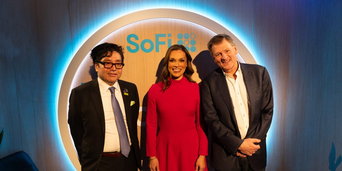 Top analyst Tom Lee on gold’s black swan risk: Elon Musk becoming ‘the new central bank’