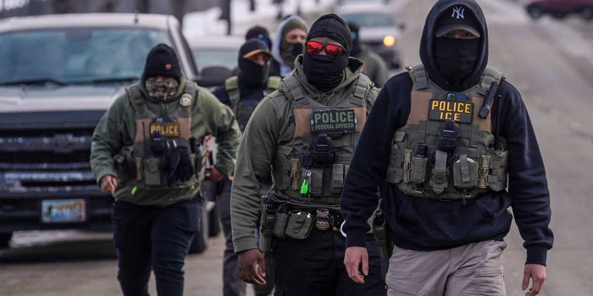 Immigration agents are impersonating construction workers, delivery drivers and anti-ICE activists