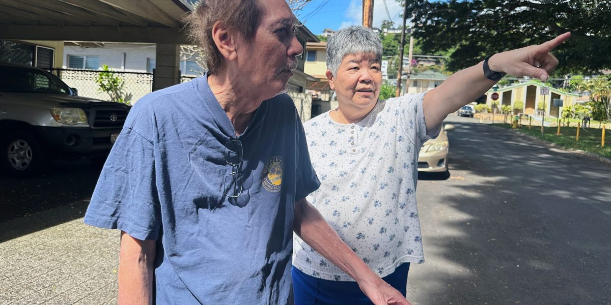 Hawaiians cry fowl, grow murderous over scourge of feral chickens