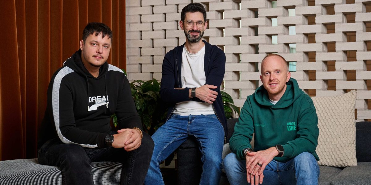 Dwelly, an ‘AI rollup’ buying U.K. real estate agencies, gets  million to fuel expansion