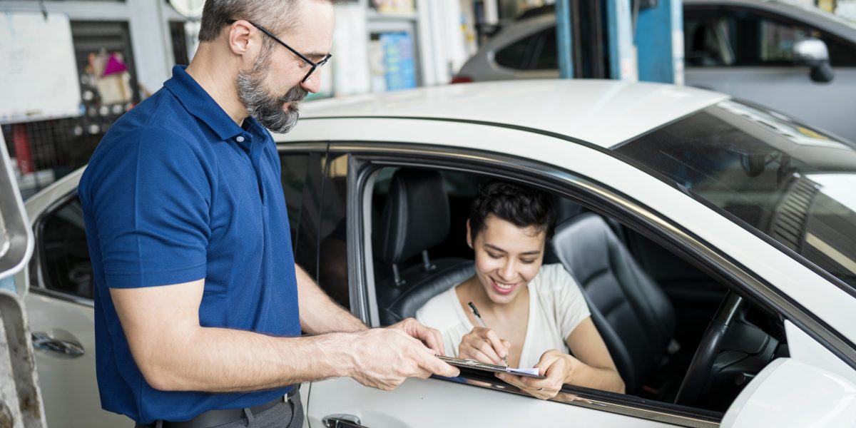 State Farm is cutting 0 checks to 49 million customers. Here’s who qualifies and how to get paid State Farm is cutting 0 checks to 49 million customers. Here’s who qualifies and how to get paid