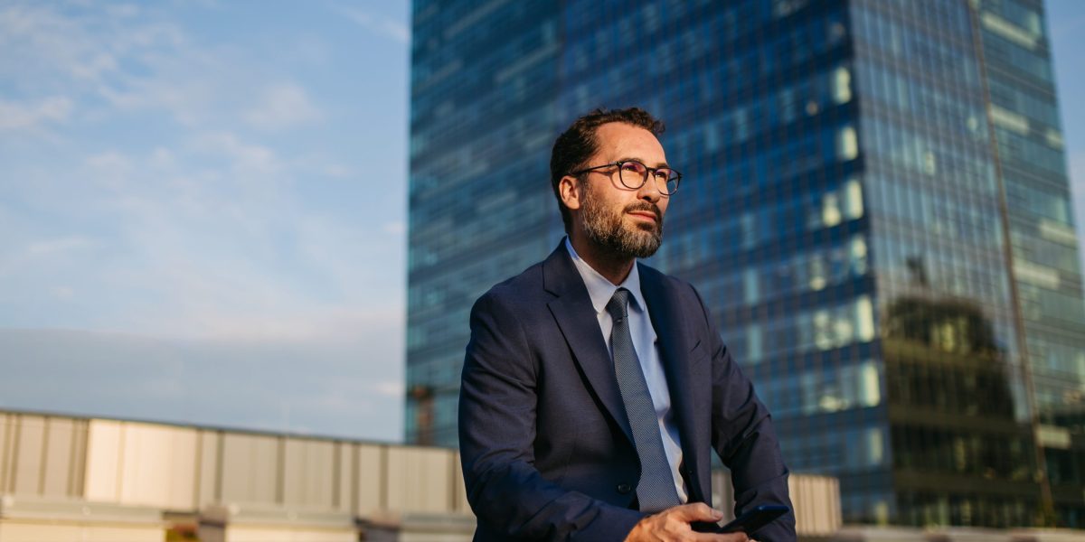 18 Bulan Era Agen Berikutnya Akan Terasa Seperti Uji Stres Gerak Lambat bagi Para CEO. Mayoritas Akan Membuat Kesalahan Kritis yang Sama.