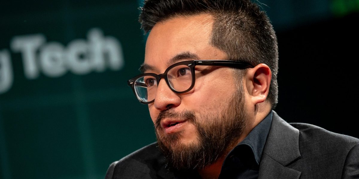 Famed startup incubator Y Combinator to let founders receive funds in stablecoins Famed startup incubator Y Combinator to let founders receive funds in stablecoins