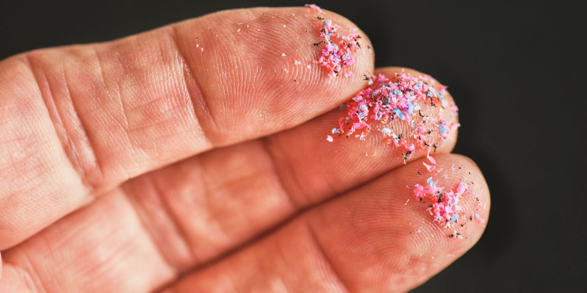 Ilmuwan Pertanyakan Dampak Mikroplastik pada Obesitas