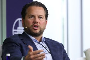 Pinterest cracks down on dissent, fires engineers for an internal layoff tool as AI shake-ups keep e ...