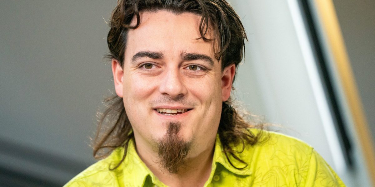 Palmer Luckey says AI will make hardware so cheap you'll be able to buy a 'Ford F-150 for $1,000' | Fortune