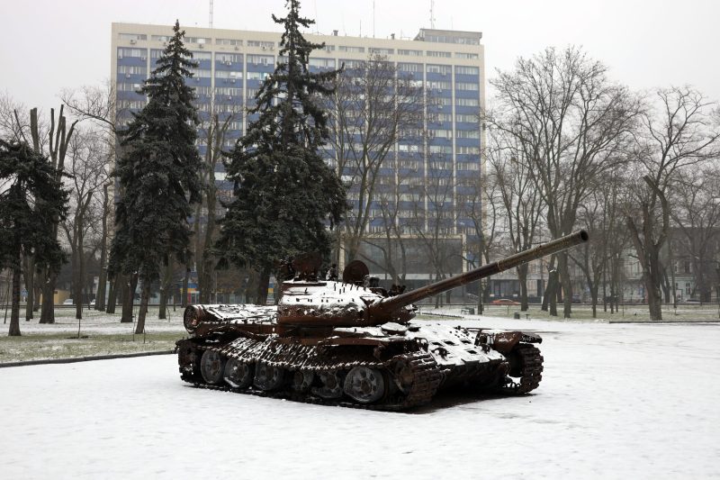 The Russian economy is now eating itself to death as Putin’s war on Ukraine destroys future capacity, former central bank adviser says