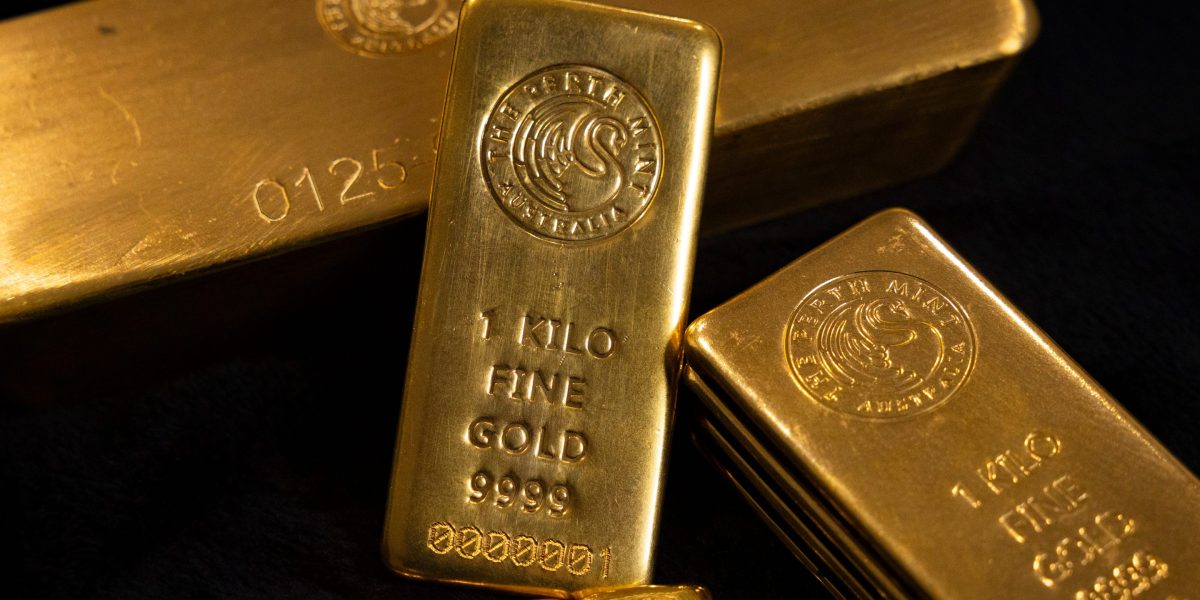 Analis Mendeteksi Perdagangan Tiongkok ‘Tidak Terkendali’ di Balik Fluktuasi Harga Emas