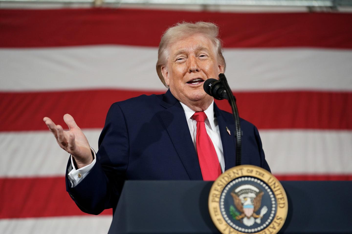 Trump imposes 10% global tariff in bid to salvage trade plans