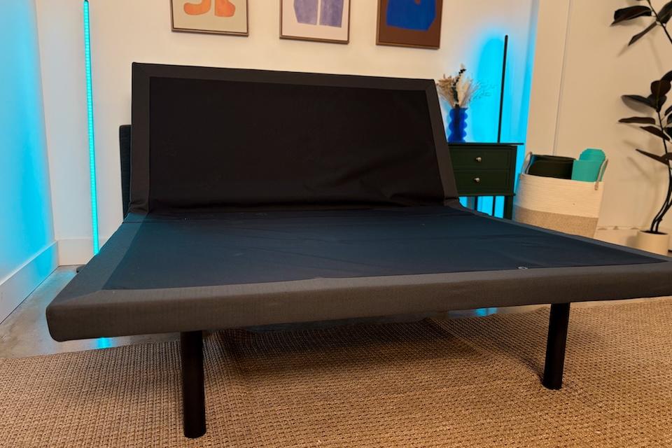 Adjustable bed