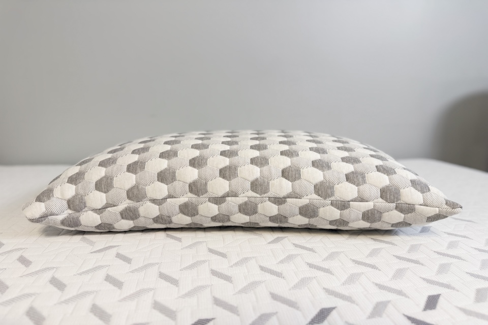 Layla memory foam pillow