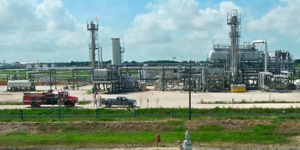 Despite rising prices, Trump downplays need to tap Strategic Petroleum Reserve Despite rising prices, Trump downplays need to tap Strategic Petroleum Reserve