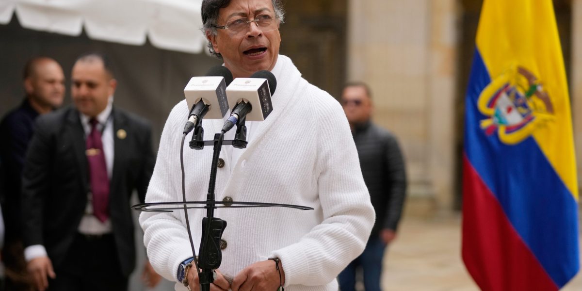 DEA names Colombian president 'priority target' as U.S. prosecutors probe ties to drug traffickers | Fortune