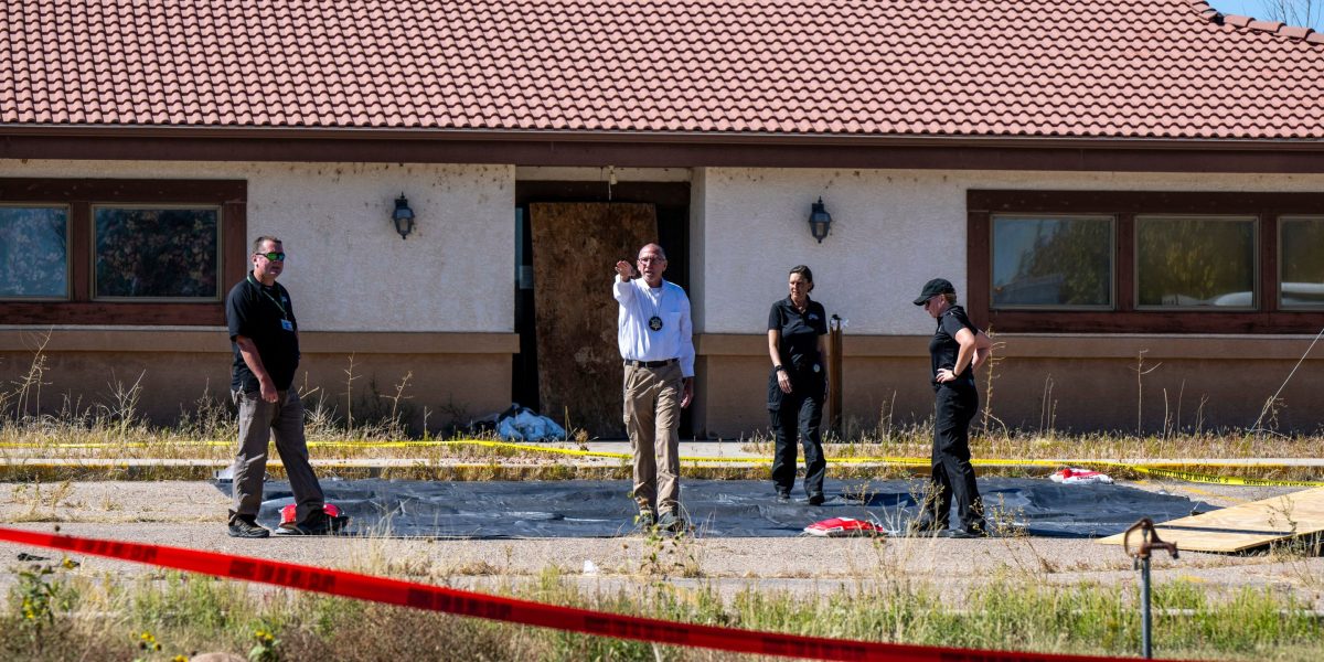 Colorado funeral home co-owner who hid nearly 200 bodies and gave families fake ashes seeks leniency at sentencing