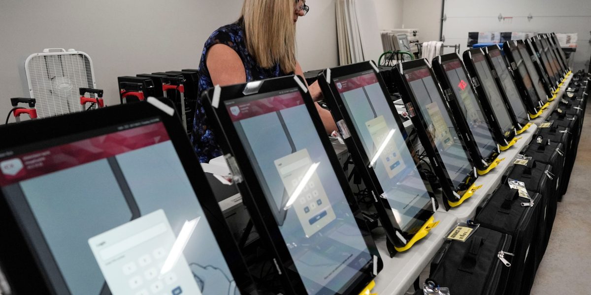 'It just wasn’t going to happen': Georgia lawmakers delay switch from the QR code voting machines Trump hates | Fortune