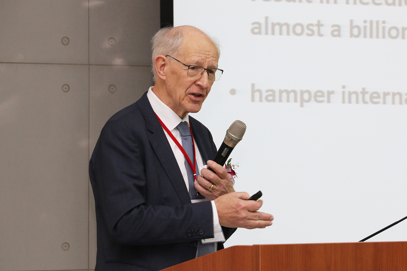 Huub Lelieveld speaks at the National Chung Hsing University in Taichung, Taiwan, in 2019. (World Food Prize Foundation via AP)