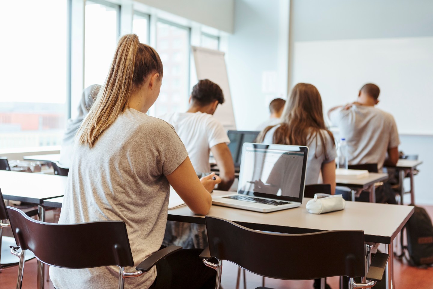 America’s math and reading scores tanked after schools ditched textbooks for screens—and AI could worsen the brain rot