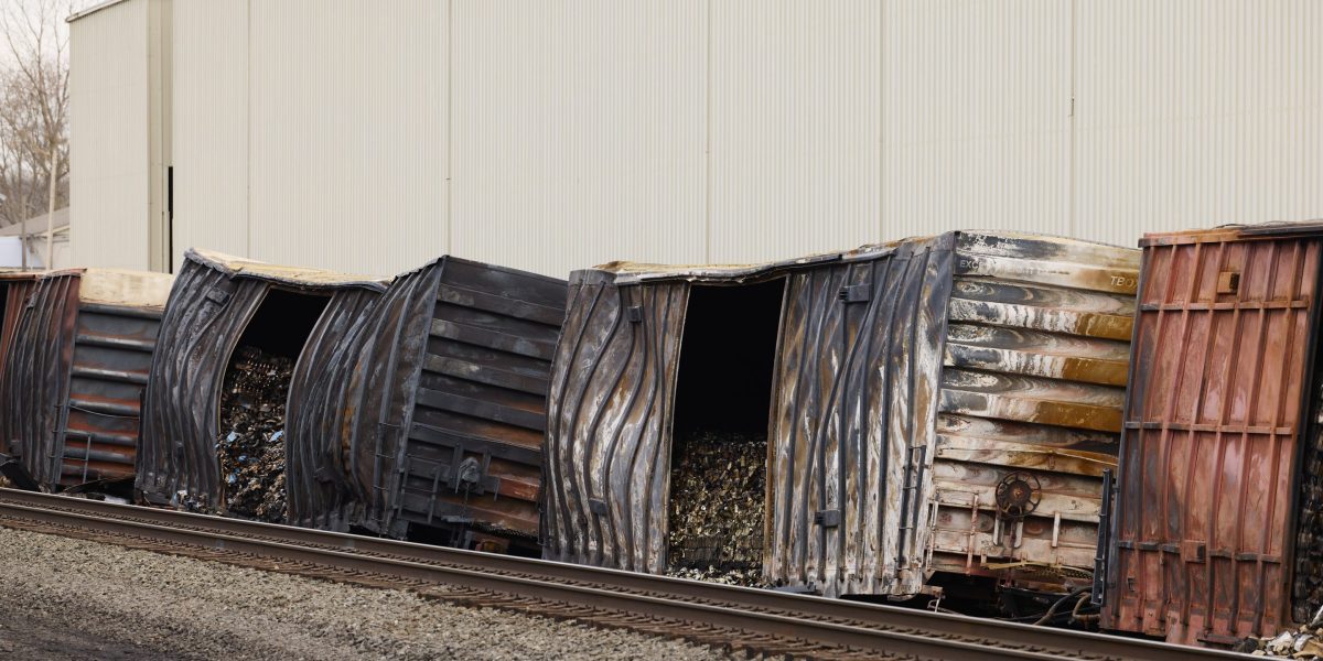 Congress is about to chase rail freight onto American roads. It risks thousands of deaths | Fortune