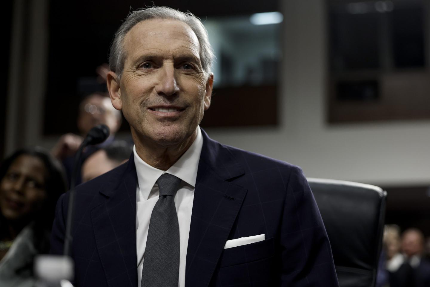Starbucks’ Howard Schultz moved to Seattle 44 years ago with his wife, dog, and not much else. Here’s how he built his $6.6 billion fortune
