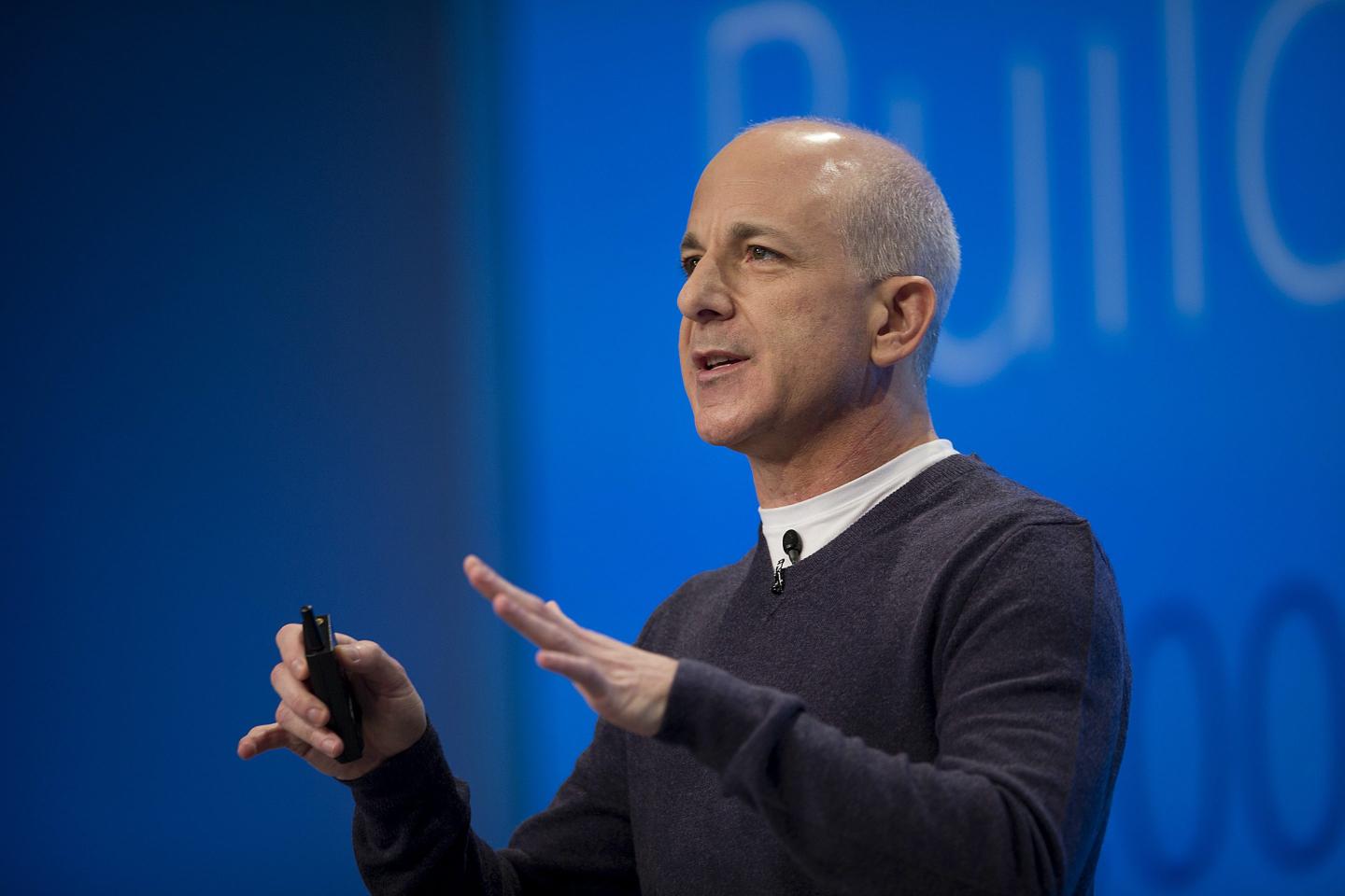 Steven Sinofsky speaks and gestures with his hands